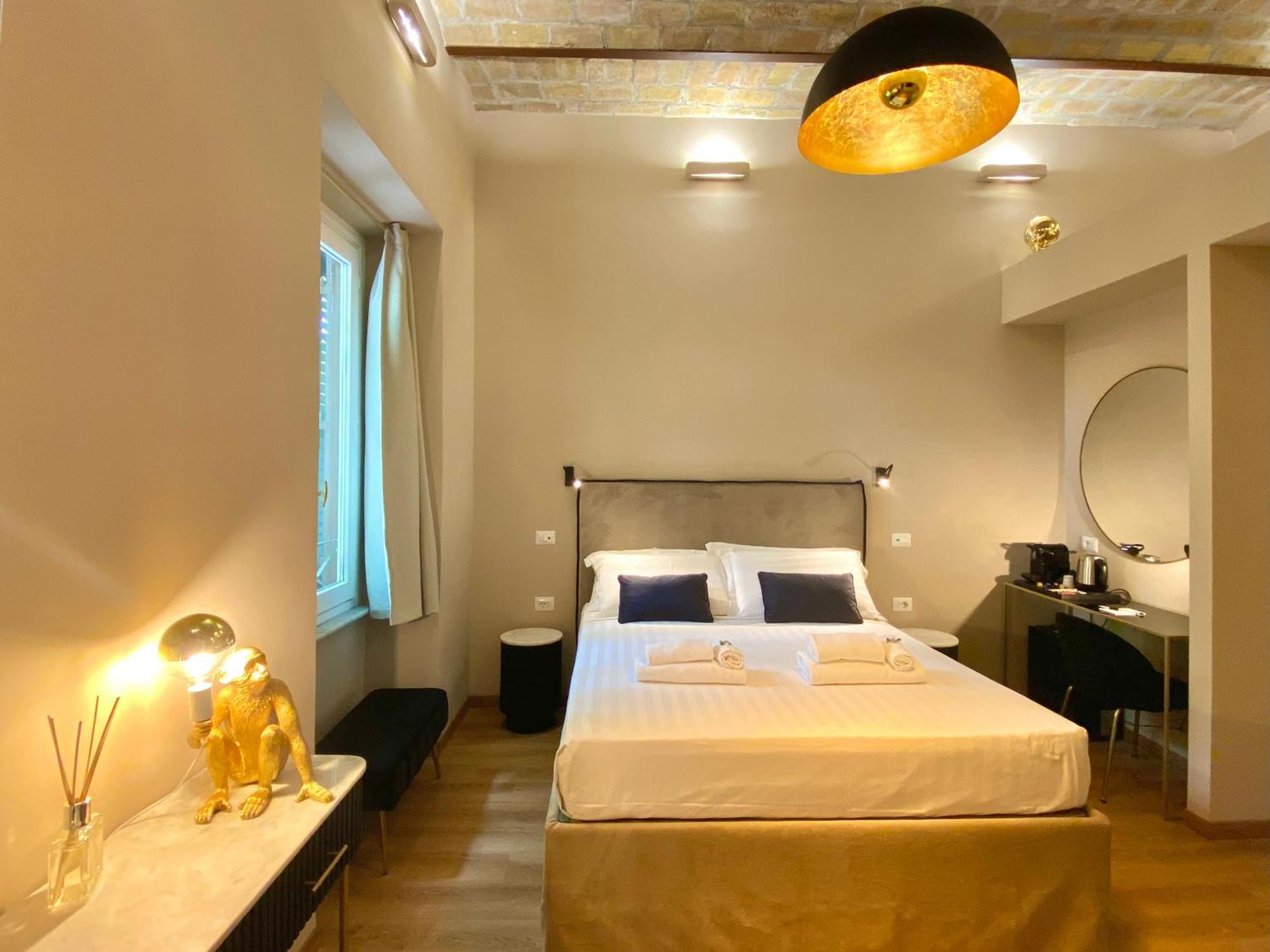 Queen Of Rome Luxury Rooms Dış mekan fotoğraf