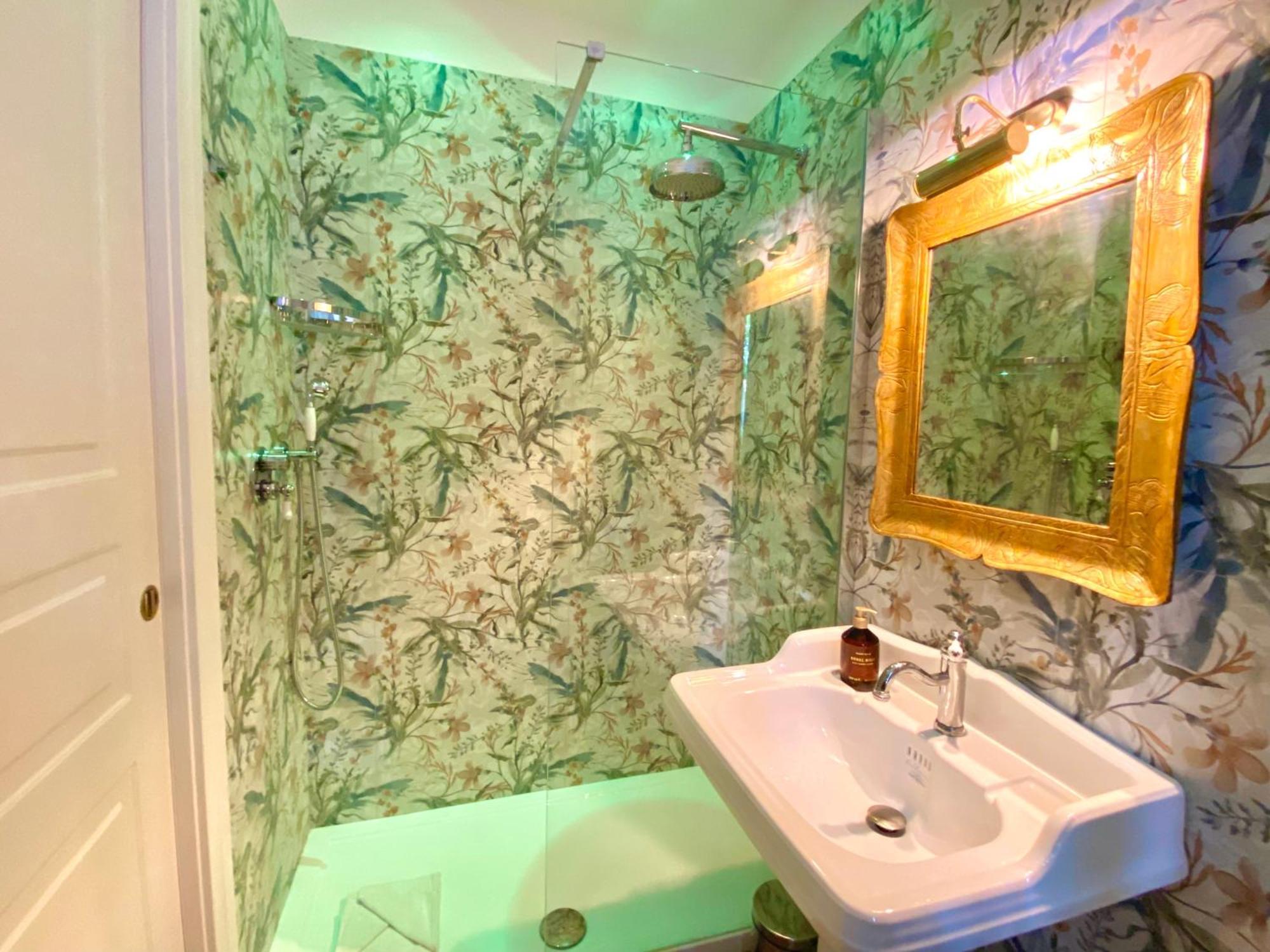Queen Of Rome Luxury Rooms Dış mekan fotoğraf