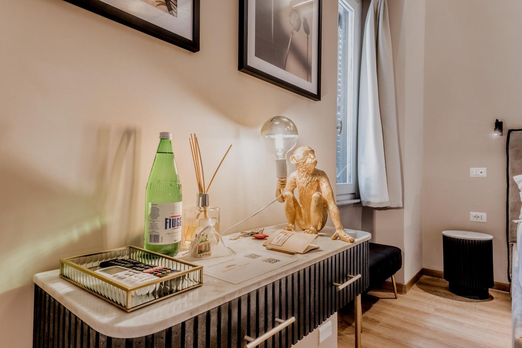 Queen Of Rome Luxury Rooms Dış mekan fotoğraf