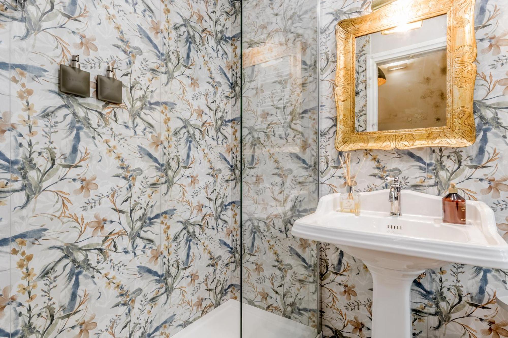 Queen Of Rome Luxury Rooms Dış mekan fotoğraf