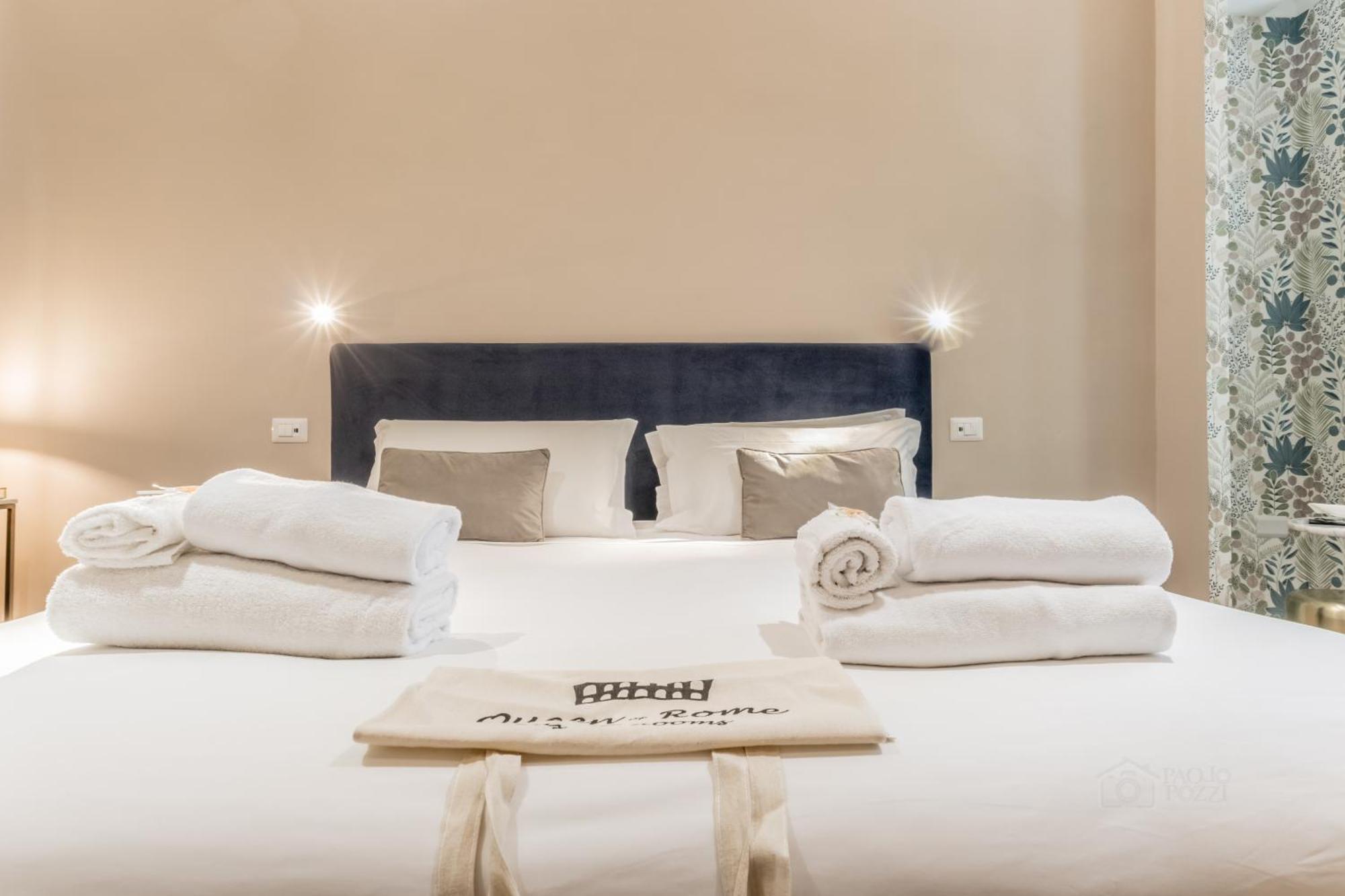 Queen Of Rome Luxury Rooms Dış mekan fotoğraf